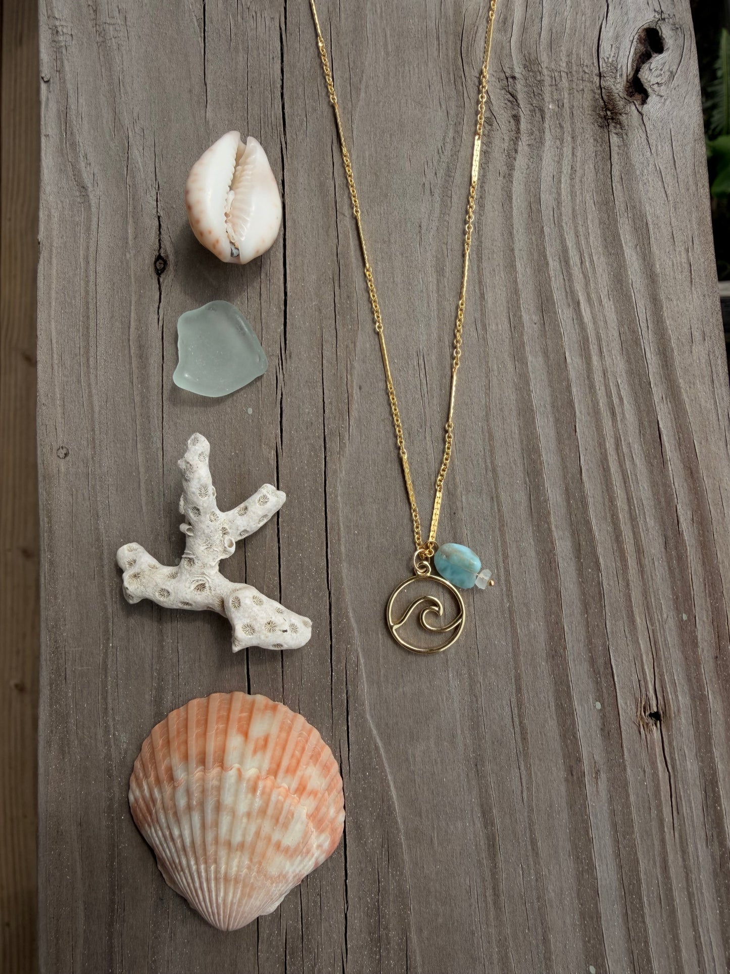 Blue wave necklace