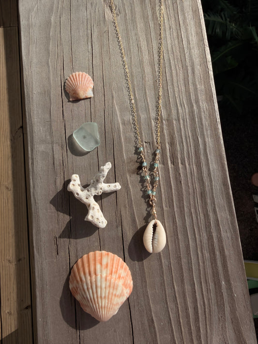 Green apatite cowrie necklace